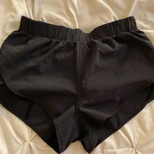 Lulu Lemon, size 4, color black